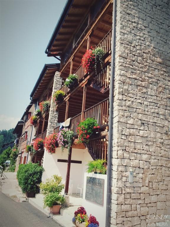 B&B Val Maschi Lamon Luaran gambar